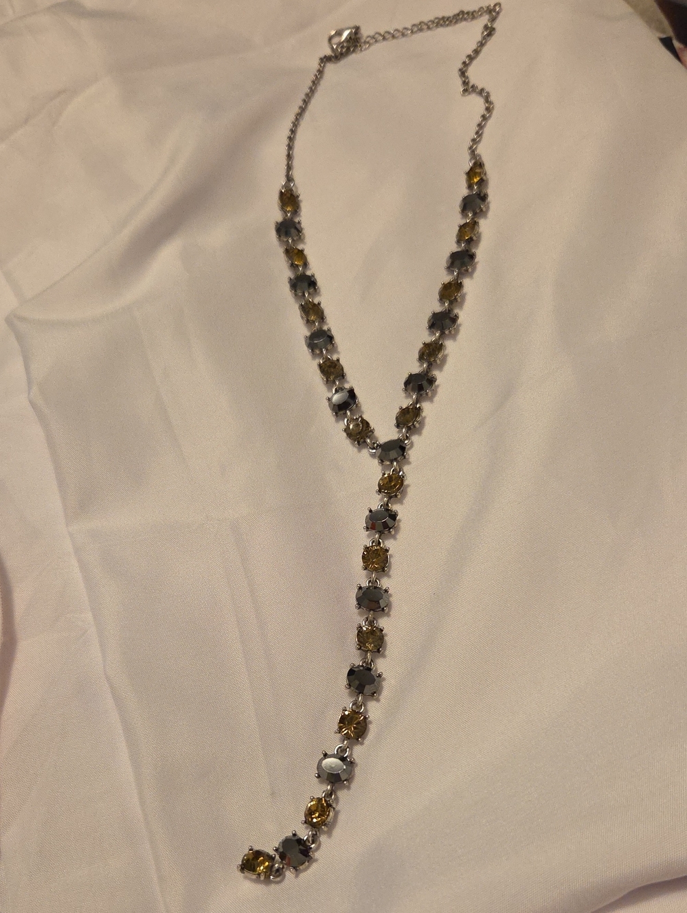 Source Unknown Silver-Tone Necklace with Yellow and Gray Crystals